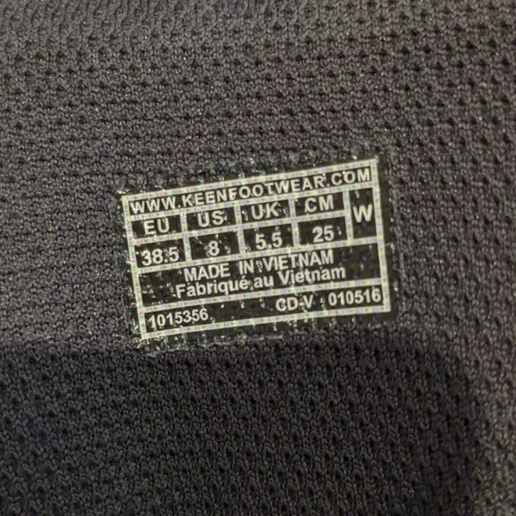 Keen Oakridge Women's Waterproof Hiking Boots - Picture 2 of 11